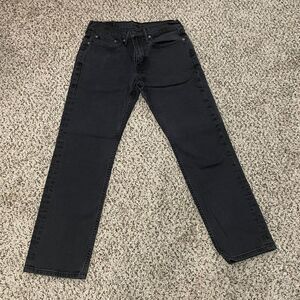 Levi's 514 Black Straight Leg Jean 31x30 and 30x30. Each pair sold separately.